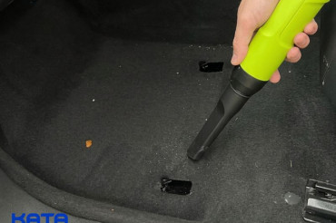 How to Dry Car Carpet Without Removing It